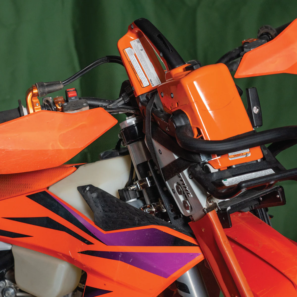 CHAINSAW MOUNT - Image 9