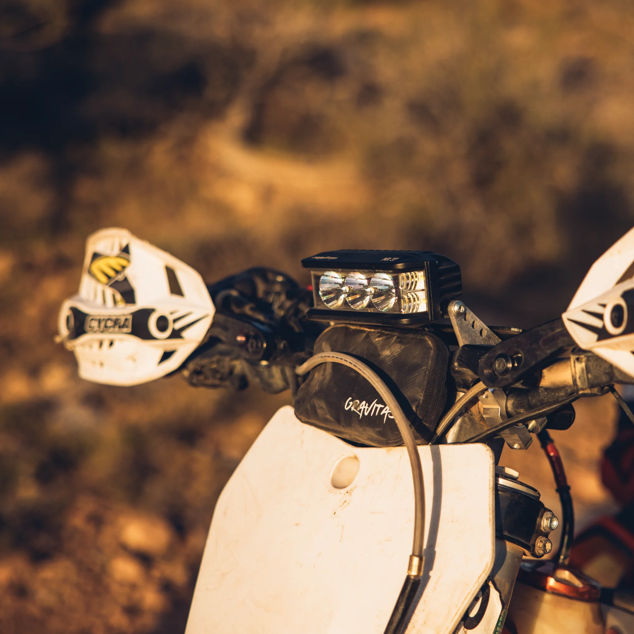 MX37 HANDLEBAR LIGHT - Image 7